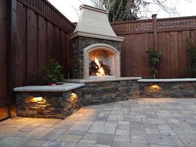 Tips for Outdoor Fireplace Construction - Easy Home Concepts